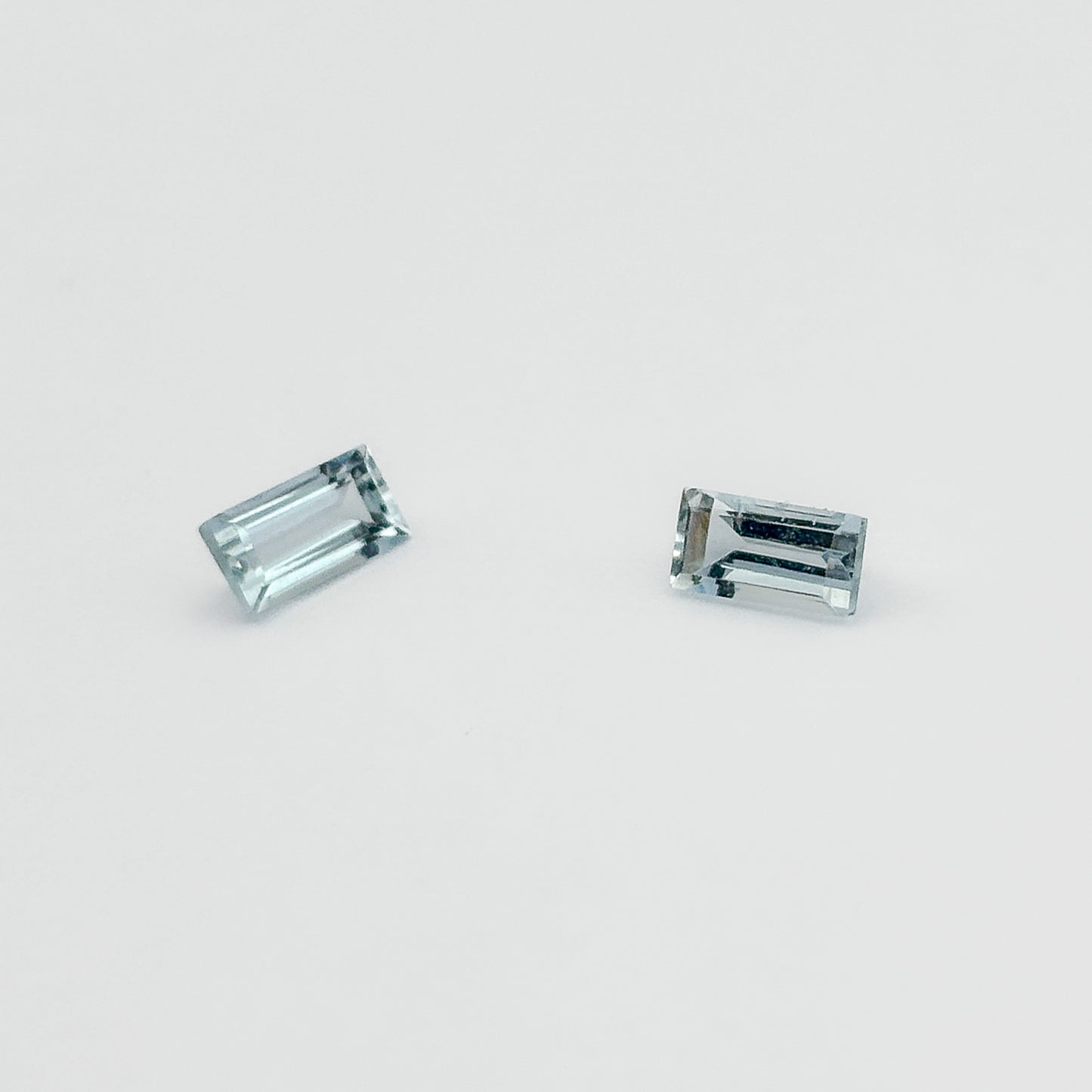 Aquamarine (baguette cut, 6x3mm)