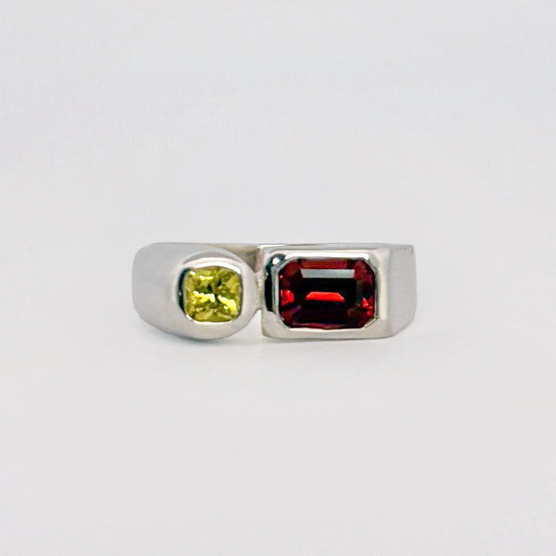ARANSO IV Ring in sterling silver, set with an emerald-cut hessonite garnet and round Ceylon sapphire. Handmade in Melbourne by AGOVIA.