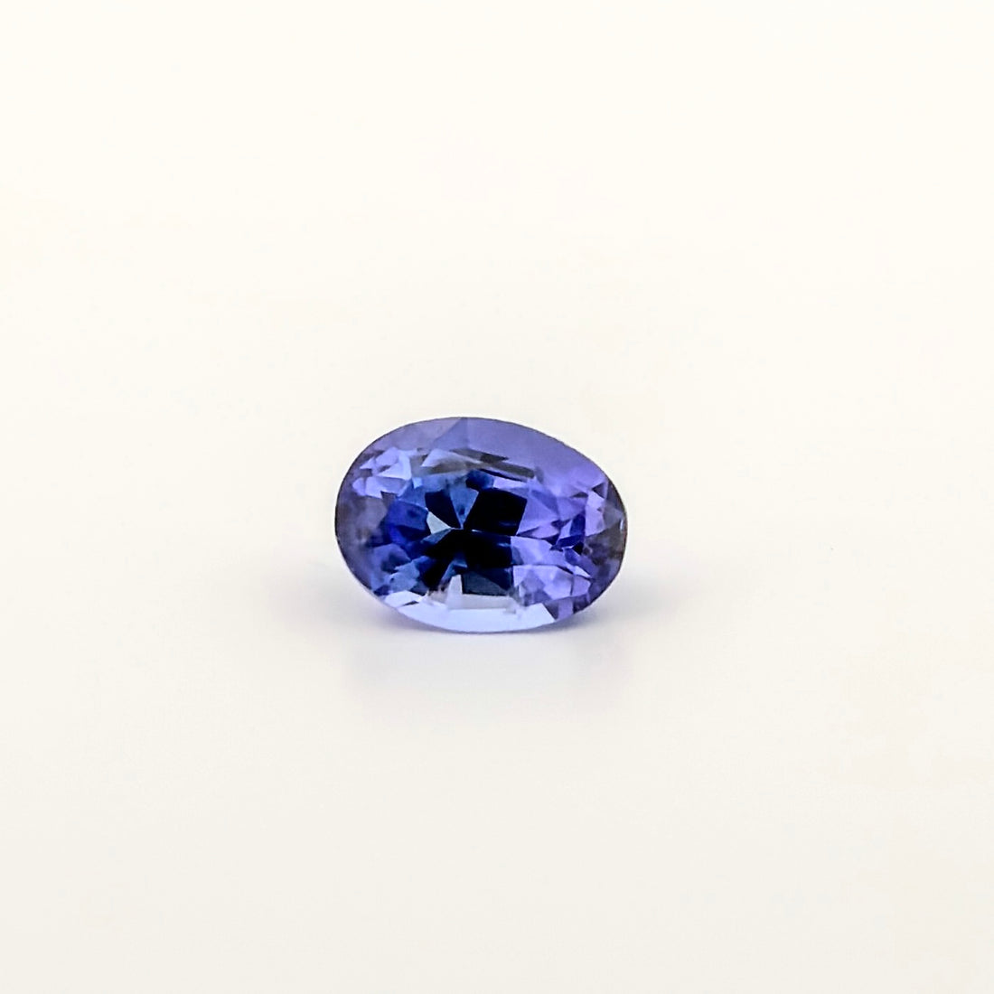 Tanzanite (8.95x6.8, oval-cut)