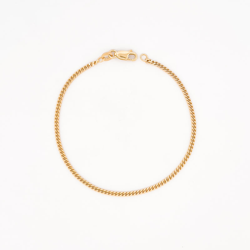 ENA XL curb chain bracelet in solid 9ct yellow gold. Italian-made, finished in Melbourne by AGOVIA.