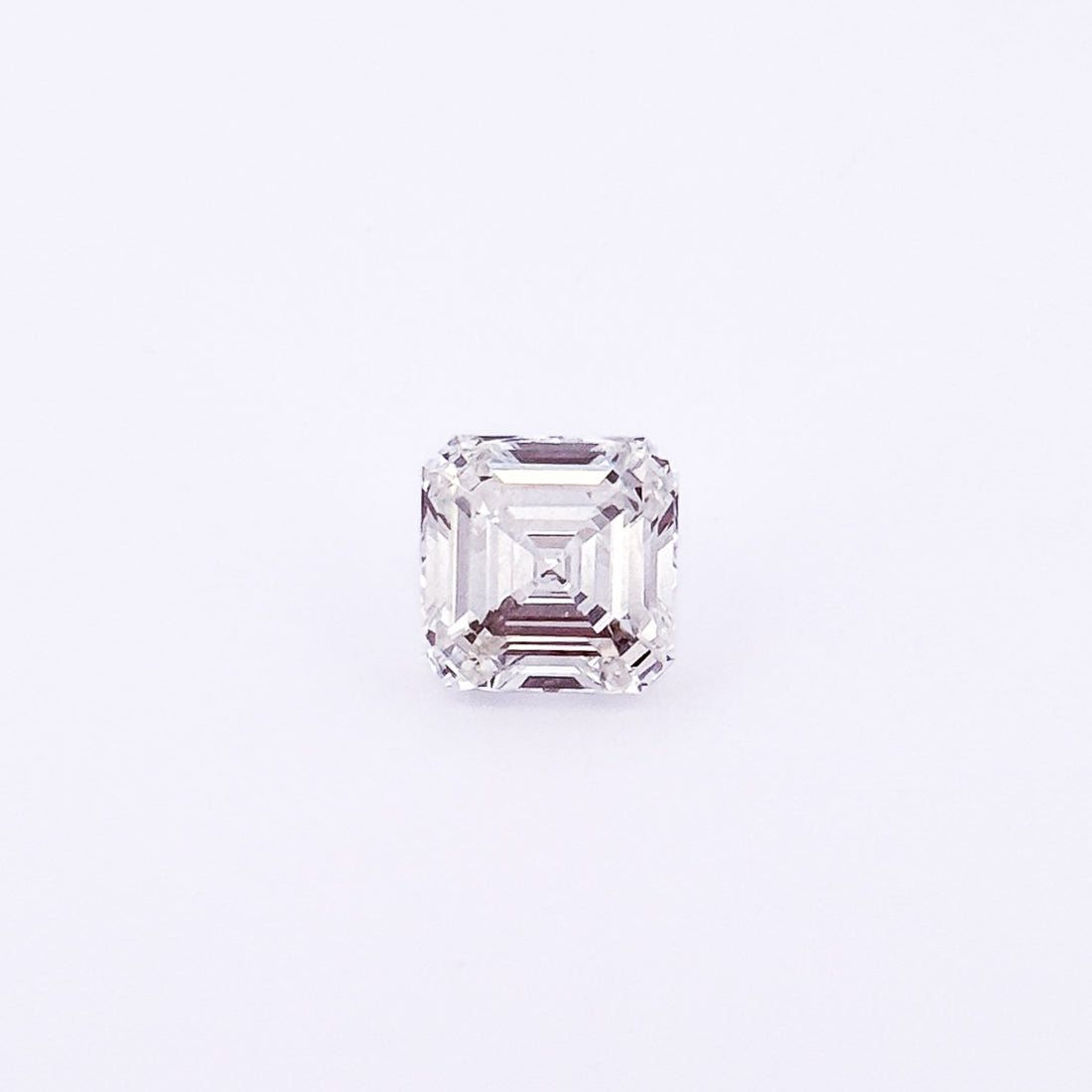 Diamond (8.51x8.47, emerald)