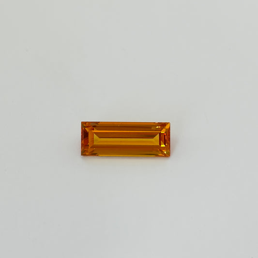 Orange Sapphire (lab-grown, baguette cut, 16x6mm)