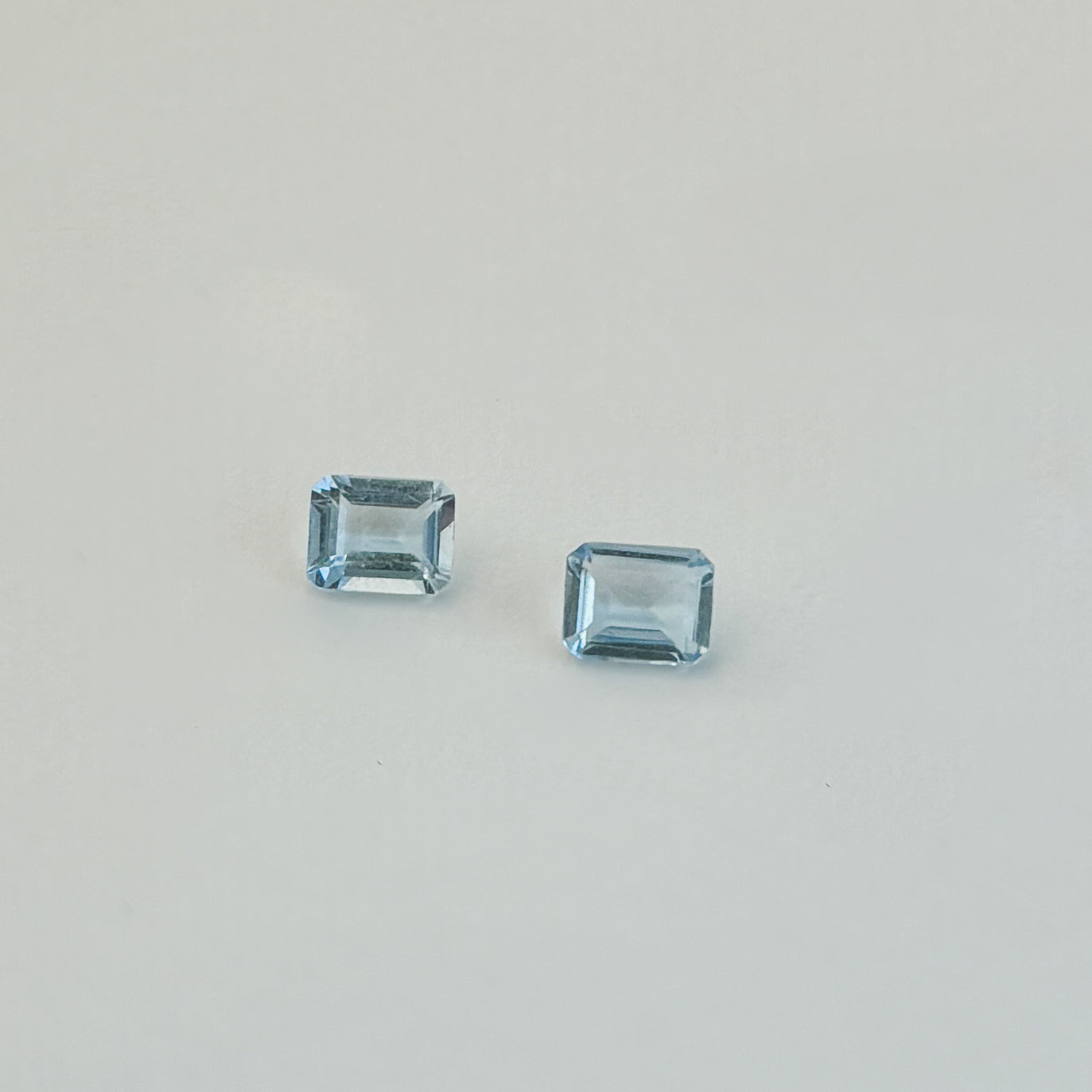 Aquamarine (square emerald cut, 5x4mm)