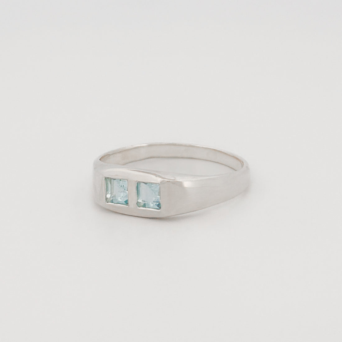 LIORA Ring