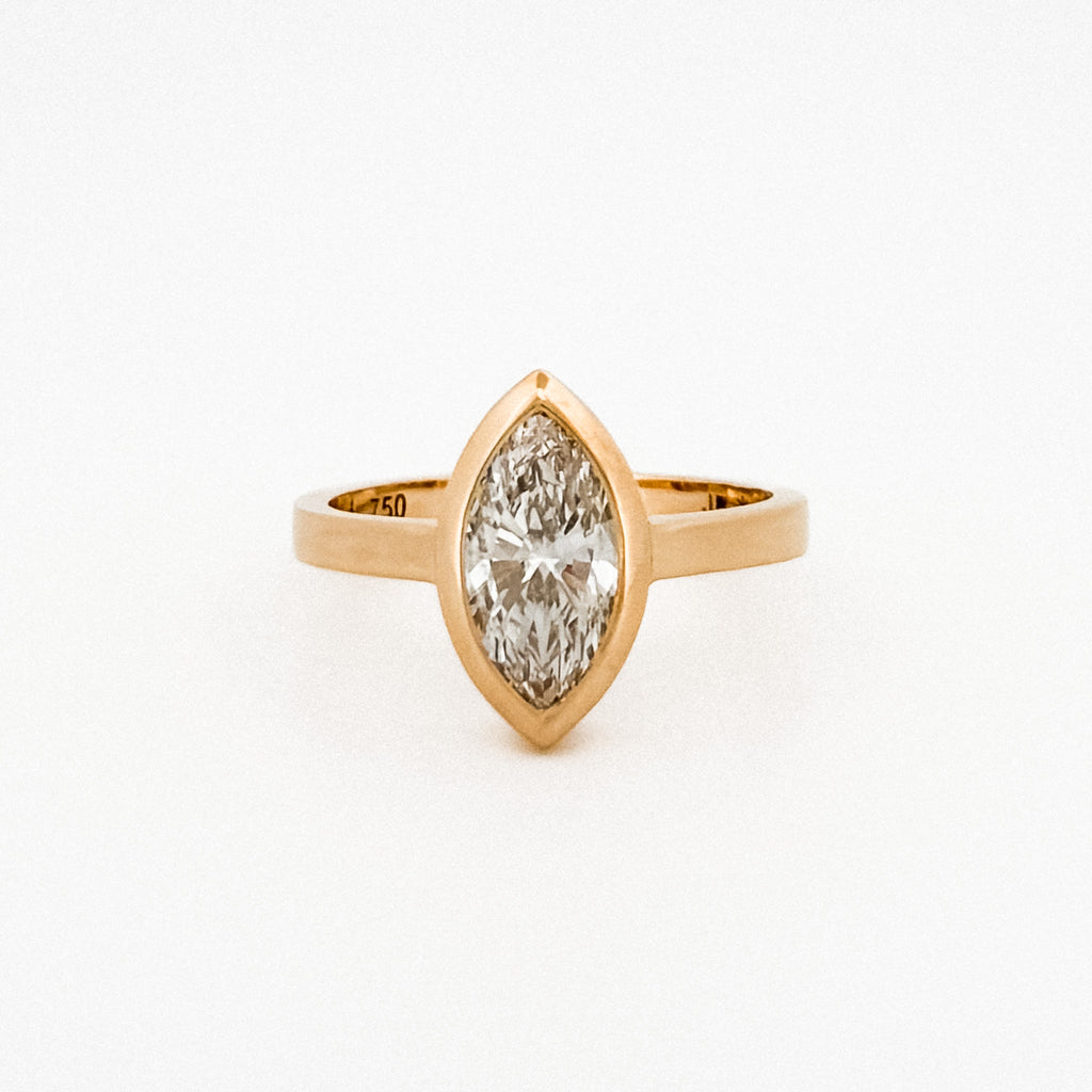 MARQUISE Solitaire Ring