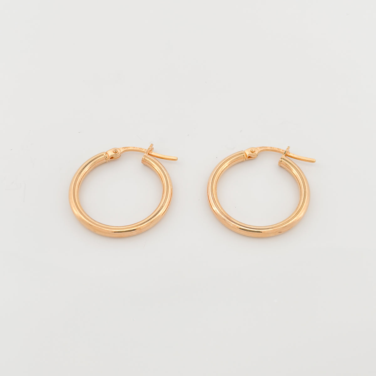 SANTANA Hoops in solid 9ct or 18ct yellow gold, statement hoop earrings. AGOVIA fine jewellery.