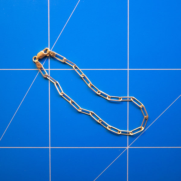 EUGENIA Bracelet in 9ct yellow gold, an Italian-made paperclip link chain, 19cm. Handmade in Melbourne by AGOVIA.
