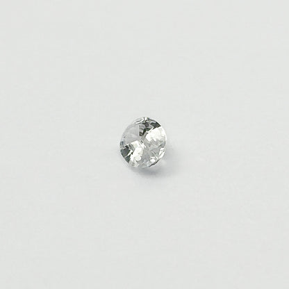 White Sapphire (oval cut, 6x4mm)