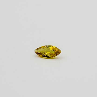 Golden Sapphire (marquise cut, 7.9x3.9mm)