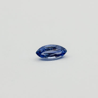 Ceylon Sapphire (marquise cut, 8x4mm)