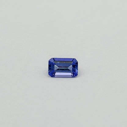 Tanzanite (emerald cut, 6x4mm)