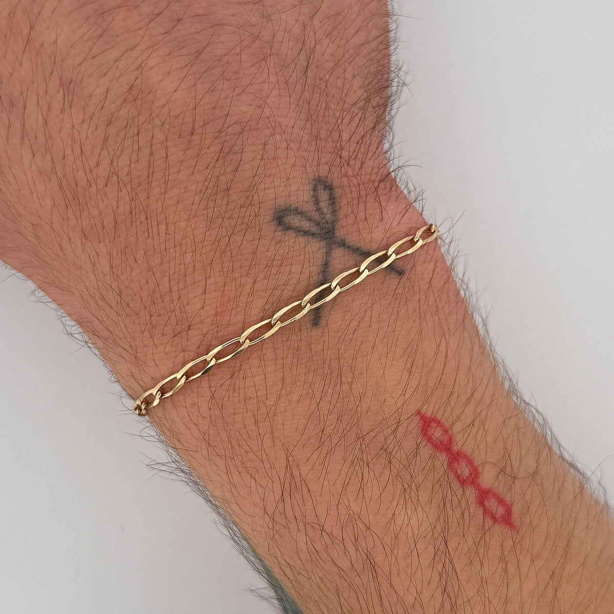 ARLO elongated curb bracelet in solid 9ct yellow gold. Italian-made, finished in Melbourne by AGOVIA.
