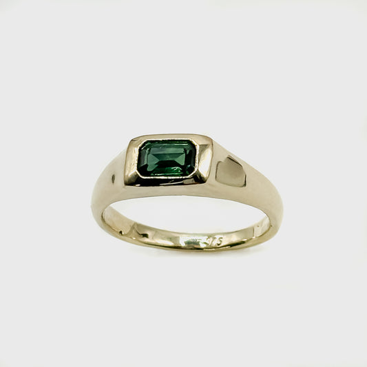 ZABOCA RING (green sapphire)