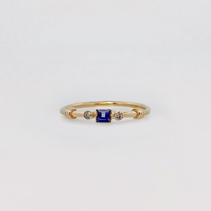 MINERVA Ring in 9ct yellow gold, set with an Australian sapphire and old-cut diamonds. Handmade in Melbourne by AGOVIA.