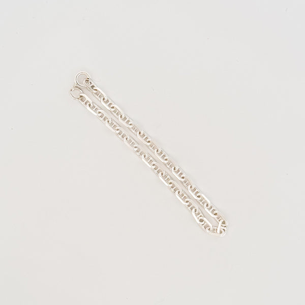 MARINER wrist chain in sterling silver, angular mariner links with a bolt ring clasp. Italian-made for AGOVIA.